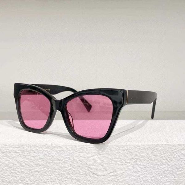 new designer sunglasses for men and women personality butterfly frame luxury sunglasses women versatile fashion glasses g1133s, White;black
new designer sunglasses for men and women personality butterfly frame luxury sunglasses women versatile fashion glasses g1133s, White;black