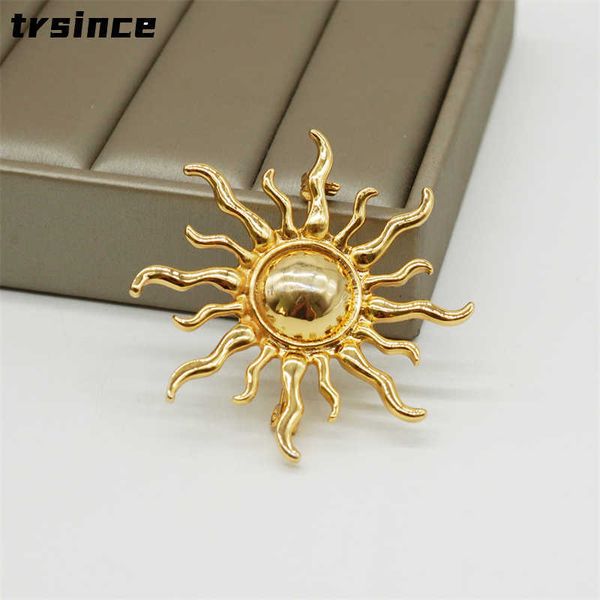 pins brooches antique jewelry fashion golden sun god brooch for women men coat accessories female vintage crystal brooches w0426, Gray
pins brooches antique jewelry fashion golden sun god brooch for women men coat accessories female vintage crystal brooches w0426, Gray