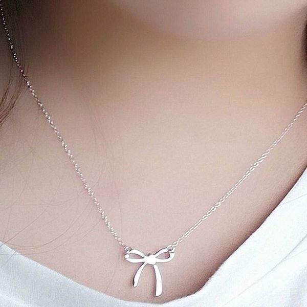 Pendant Necklaces T Family Bow Necklace 925 Sterling Silver Fashion Beautiful Bow Necklace White Gold Rose Gold Butterfly Girl
Pendant Necklaces T Family Bow Necklace 925 Sterling Silver Fashion Beautiful Bow Necklace White Gold Rose Gold Butterfly Girl