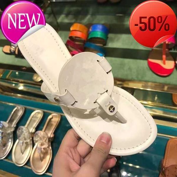 sandals sandals luxury desinger women shoes slipper summer leather women's sandal casual slides outdoor female flip flops shoes designe, Black
sandals sandals luxury desinger women shoes slipper summer leather women's sandal casual slides outdoor female flip flops shoes designe, Black