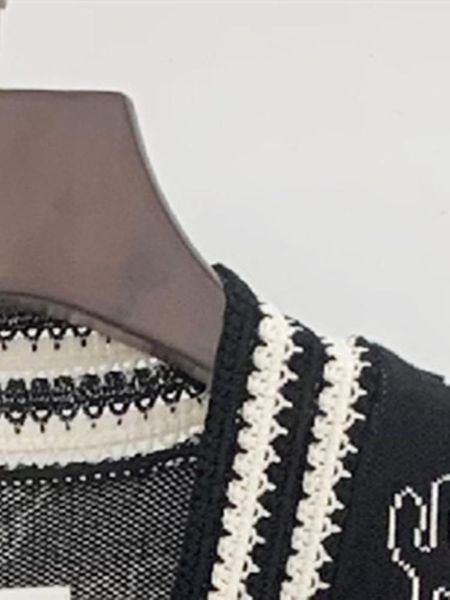 sweaters women stripedtrimmed vneck knit cardigan loose female single breasted letterembroidered sweater 2022 fashion autumn winter, White;black
sweaters women stripedtrimmed vneck knit cardigan loose female single breasted letterembroidered sweater 2022 fashion autumn winter, White;black
