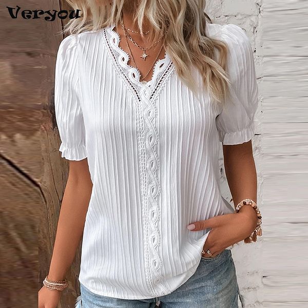 women's tshirt 2023 fashion women summer solid color hollow out design lace decor vneck short sleeve casual loose pullovers tee 230427, White
women's tshirt 2023 fashion women summer solid color hollow out design lace decor vneck short sleeve casual loose pullovers tee 230427, White