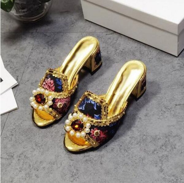 plus size flower jewery slippers fashion high chunky heel leather lady slides gold summer sandals shoes, Black
plus size flower jewery slippers fashion high chunky heel leather lady slides gold summer sandals shoes, Black