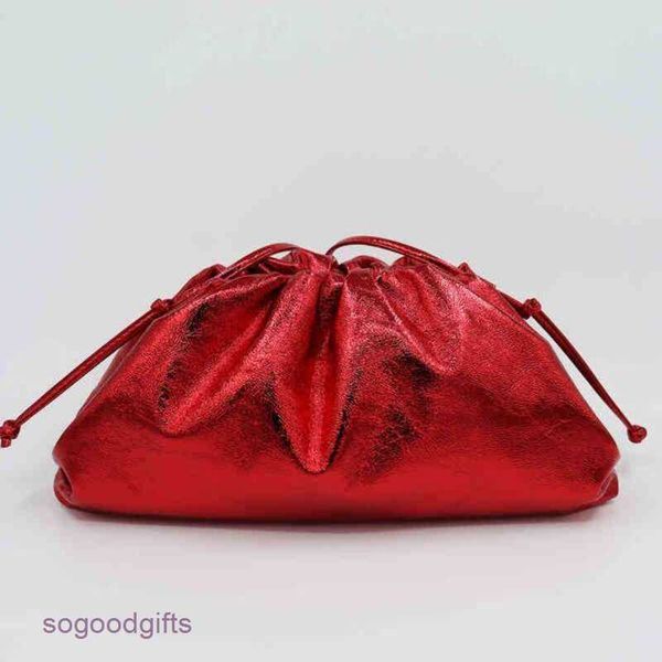 bottegas color pouch cloud venetas bag women's fold clip solid designer 2023 single shoulder messenger bags swur a0hb with logo usa6
bottegas color pouch cloud venetas bag women's fold clip solid designer 2023 single shoulder messenger bags swur a0hb with logo usa6