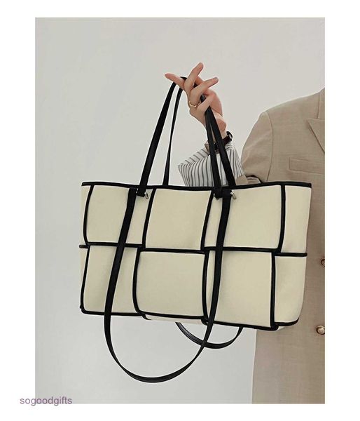 bottegas bag point venetas leather with canvas tote bag women's woven one shoulder hand large capacity underarm leisure shopping 4w3j w
bottegas bag point venetas leather with canvas tote bag women's woven one shoulder hand large capacity underarm leisure shopping 4w3j w