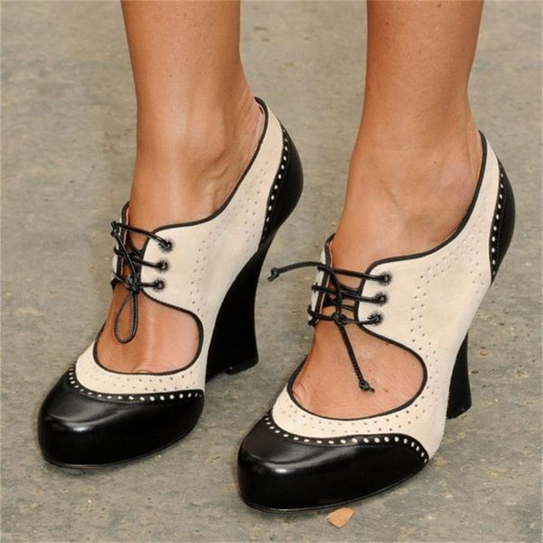 dress shoes sepatu wanita modis hak tinggi berpenutup warna pu berongga kaki persegi tebal klasik semua cocok perjamuan komuter harian 23042, Black
dress shoes sepatu wanita modis hak tinggi berpenutup warna pu berongga kaki persegi tebal klasik semua cocok perjamuan komuter harian 23042, Black