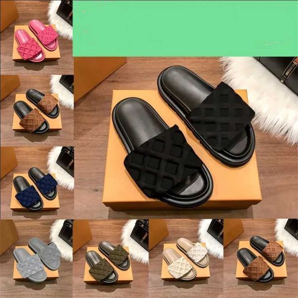 mens womens designer slipper luxury lu sandal pool pillow comfort embossed mules copper triple black pink ivory summer fashion slides beach
mens womens designer slipper luxury lu sandal pool pillow comfort embossed mules copper triple black pink ivory summer fashion slides beach