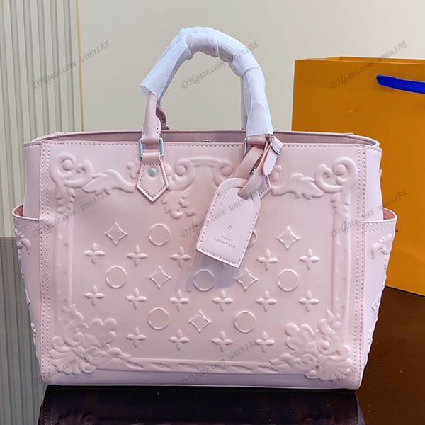 23ss women luxurys designer totes bags onthego leather handbag 3d flowers shouder crossbody ladies handbags flowers with coins bag original
23ss women luxurys designer totes bags onthego leather handbag 3d flowers shouder crossbody ladies handbags flowers with coins bag original
