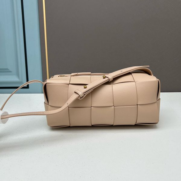 10a fashion brick woven shoulder bag women's bag classic checkered leather panel underarm bag designer real leather bag id michafl_kops
10a fashion brick woven shoulder bag women's bag classic checkered leather panel underarm bag designer real leather bag id michafl_kops