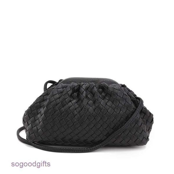 mini bottegas bag jodie venetas woven women's bag 2023 new fashion pu single shoulder messenger cloud with logo foed
mini bottegas bag jodie venetas woven women's bag 2023 new fashion pu single shoulder messenger cloud with logo foed