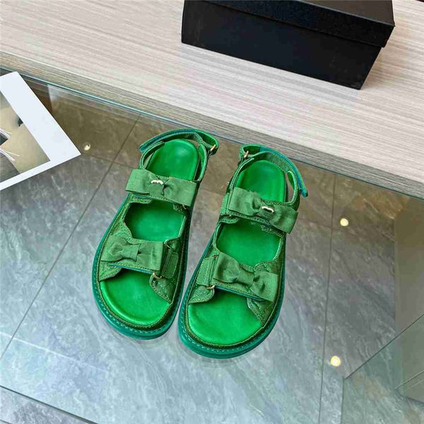 summer popular women sandals 2023 channel luxury brand business dress wedding party leather high heels casual flat slipper 010-01, Black
summer popular women sandals 2023 channel luxury brand business dress wedding party leather high heels casual flat slipper 010-01, Black