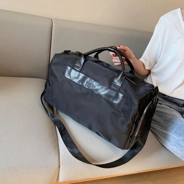 external frame packs large capacity travel bags for fitness sports yoga training backpack men women portable swimming gym excursion luggage
external frame packs large capacity travel bags for fitness sports yoga training backpack men women portable swimming gym excursion luggage