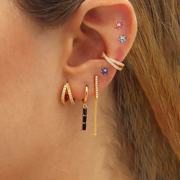 charm mode baru warna emas kristal zirkon rantai anting simpai untuk wanita liontin kecil bunga tulang rawan kancing anting tindik perhiasan, Golden
charm mode baru warna emas kristal zirkon rantai anting simpai untuk wanita liontin kecil bunga tulang rawan kancing anting tindik perhiasan, Golden
