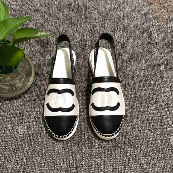 fashion dress shoes 2023 channel women leather high heel metal buckle letter logo wedding party business casual flat shoes 08-08, Black 
fashion dress shoes 2023 channel women leather high heel metal buckle letter logo wedding party business casual flat shoes 08-08, Black
