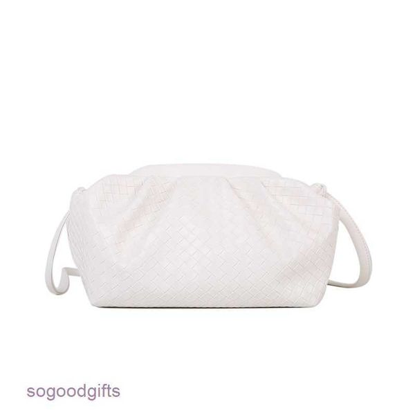 bag mini bottegas jodie venetas fashion fashion net red foreign style cloud bag solid color woven multicolor soft pu single shoulder messeng
bag mini bottegas jodie venetas fashion fashion net red foreign style cloud bag solid color woven multicolor soft pu single shoulder messeng