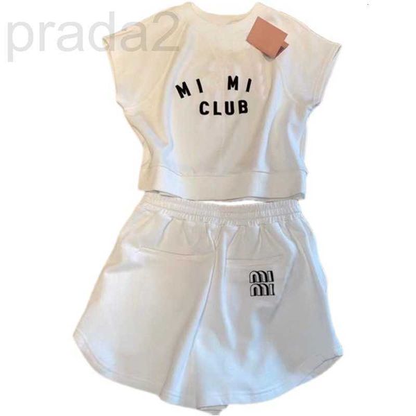 women's tracksuits designer 2022 new summer womens alphabet printed sleeveless short t-shirt high waist wide leg shorts two piece wear, Gray
women's tracksuits designer 2022 new summer womens alphabet printed sleeveless short t-shirt high waist wide leg shorts two piece wear, Gray
