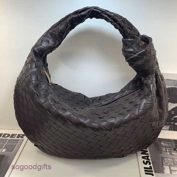 mini bottegas bag jodie venetas leather casual women's bag 2023 spring new armpit one shoulder hand woven sheepskin mesh red large capa
mini bottegas bag jodie venetas leather casual women's bag 2023 spring new armpit one shoulder hand woven sheepskin mesh red large capa