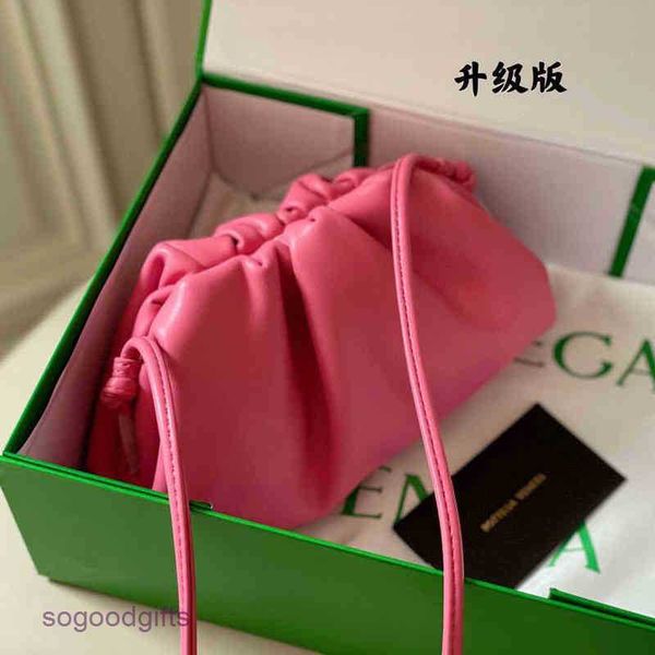 bag venetas italy trend cloud bags messenger bottegas designer foreign one shoulder mcv4 1 with logo j7tu
bag venetas italy trend cloud bags messenger bottegas designer foreign one shoulder mcv4 1 with logo j7tu