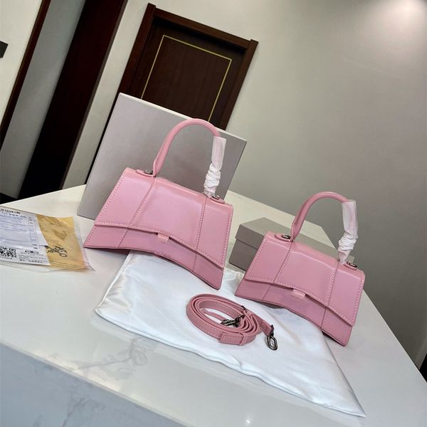 hourglass shoulder bags designer bag black crocodile-embossed cow leather small crossbody bag half moon hobos handbag with box ladies fashio
hourglass shoulder bags designer bag black crocodile-embossed cow leather small crossbody bag half moon hobos handbag with box ladies fashio