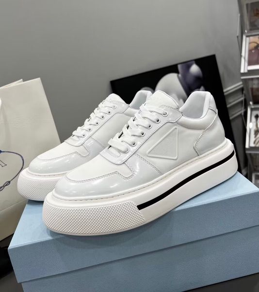 casual shoes famous brand macro men sneakers re-nylon brushed leather fabric rubber sole white black platform skateboard comfort walking eu3
casual shoes famous brand macro men sneakers re-nylon brushed leather fabric rubber sole white black platform skateboard comfort walking eu3