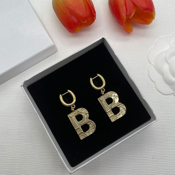 fashion brand earring b letter designer 18k gold plated diamond women wedding party jewelry, Golden;silver
fashion brand earring b letter designer 18k gold plated diamond women wedding party jewelry, Golden;silver