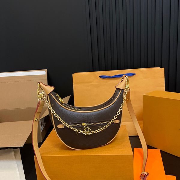 Designer Fanny Pack Fashion Waist Loop Bags Luxury Mens Purses Classic Crossbody Belt Bag Man Womens Denim Waists Packs Top Quality, Black
Designer Fanny Pack Fashion Waist Loop Bags Luxury Mens Purses Classic Crossbody Belt Bag Man Womens Denim Waists Packs Top Quality, Black