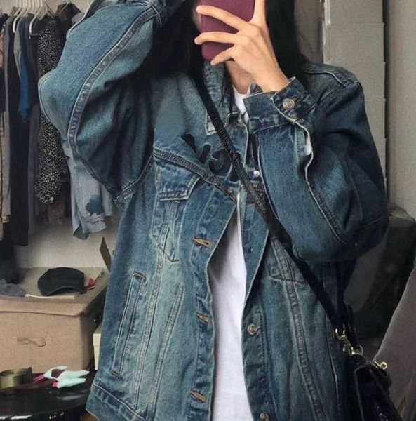 designer balencigas women solid color denim coat autumn dithering fast hand same style embroidered paris letters men show thin couple jacket, Black;brown
designer balencigas women solid color denim coat autumn dithering fast hand same style embroidered paris letters men show thin couple jacket, Black;brown