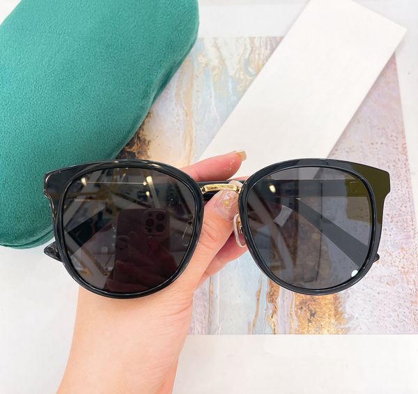 gold black grey sunglasses square shape women 1190 summer fashion sunglasses sunnies gafas de sol sonnenbrille sun shades uv400 eyewear with, White;black
gold black grey sunglasses square shape women 1190 summer fashion sunglasses sunnies gafas de sol sonnenbrille sun shades uv400 eyewear with, White;black