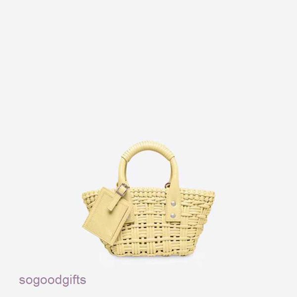 bottegas bag mini jodie venetas 2023 new large capacity vegetable basket women's small design one shoulder crossbody portable pink tote
bottegas bag mini jodie venetas 2023 new large capacity vegetable basket women's small design one shoulder crossbody portable pink tote