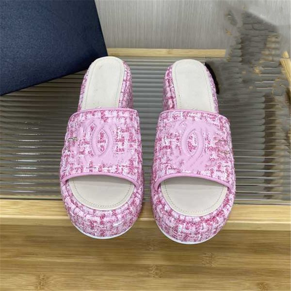 fashion slippers 2023 channel luxury design summer men's and women's flats thick soled leather rubber lettering logo casual cartoo, Black
fashion slippers 2023 channel luxury design summer men's and women's flats thick soled leather rubber lettering logo casual cartoo, Black