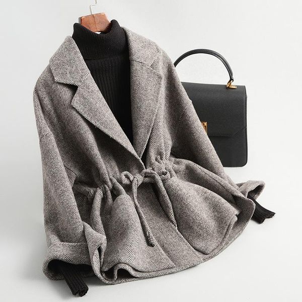 fur 2021 autumn and winter new short woolen coat doublesided wool overcoat women's clothing, Black
fur 2021 autumn and winter new short woolen coat doublesided wool overcoat women's clothing, Black