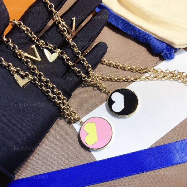 luxury designer letter pendant stainless steel necklace plating necklace women accessories fashion long sweater chain party gift jewelry acc, Silver
luxury designer letter pendant stainless steel necklace plating necklace women accessories fashion long sweater chain party gift jewelry acc, Silver