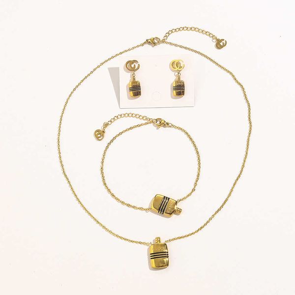 titanium steel ancient home oil dripping perfume bottle letter jewelry set women's double g fashion earrings bracelet necklace, Silver
titanium steel ancient home oil dripping perfume bottle letter jewelry set women's double g fashion earrings bracelet necklace, Silver