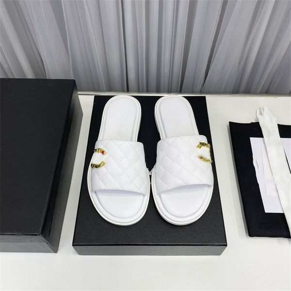 fashion slippers 2023 channel luxury design summer men's and women's flats thick soled leather rubber lettering logo casual cartoo, Black
fashion slippers 2023 channel luxury design summer men's and women's flats thick soled leather rubber lettering logo casual cartoo, Black