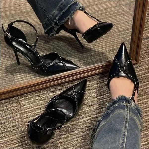 sandals punk wind fashion high heels large size metal buckle with women's shoes summer new 42 zapatos de mujer pumps 230423, Black
sandals punk wind fashion high heels large size metal buckle with women's shoes summer new 42 zapatos de mujer pumps 230423, Black