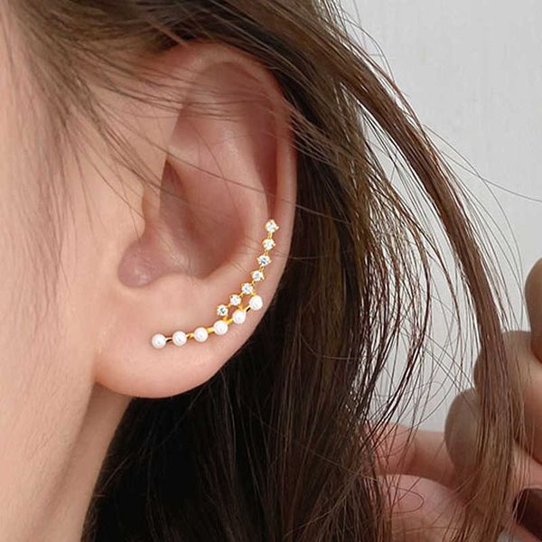 charm tren chic warna perak wanita anak perempuan mutiara imitasi anting kancing telinga kait telinga pendaki/perayap minimalis perhiasan ha, Golden
charm tren chic warna perak wanita anak perempuan mutiara imitasi anting kancing telinga kait telinga pendaki/perayap minimalis perhiasan ha, Golden
