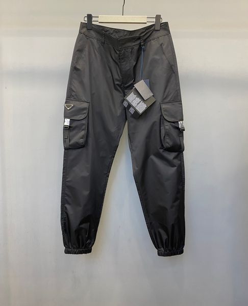 2023 summer classic designer overalls fashion pocket design nylon material high-quality casual pants for men, Black
2023 summer classic designer overalls fashion pocket design nylon material high-quality casual pants for men, Black