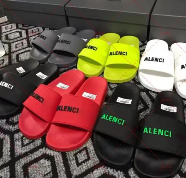 2023 5a designer slides mens slippers bag bloom flowers printing leather web black shoes fashion luxury summer san qcd, Black;red
2023 5a designer slides mens slippers bag bloom flowers printing leather web black shoes fashion luxury summer san qcd, Black;red