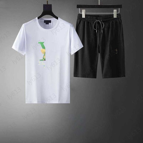 white clothes sets designer mens summer green patchwork brand letter logo pattern printing design loose fitting t-shirt black shorts suit 2, Gray
white clothes sets designer mens summer green patchwork brand letter logo pattern printing design loose fitting t-shirt black shorts suit 2, Gray