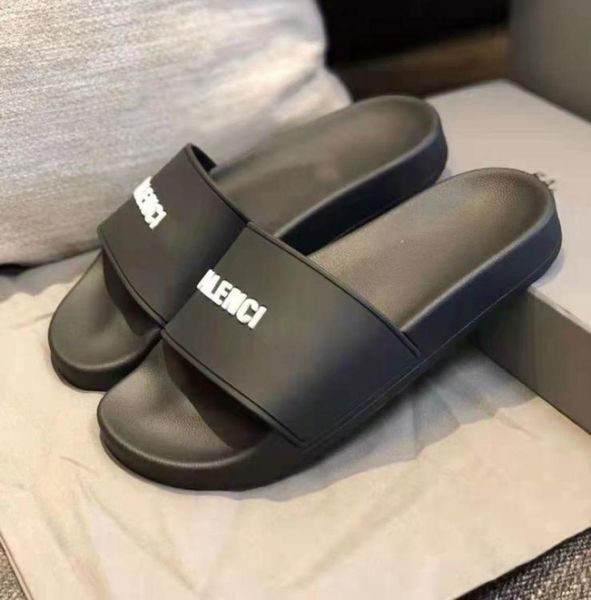 france paris new rubber slides sandals floral brocade women men slipper flat bottoms flip flops womens fashion striped beach bb sl2346076, Black
france paris new rubber slides sandals floral brocade women men slipper flat bottoms flip flops womens fashion striped beach bb sl2346076, Black