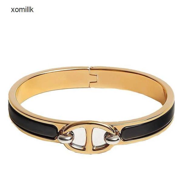 hermm gift bracelets h family h new rose gold pig nose color high grade temperament simple light luxury, Black
hermm gift bracelets h family h new rose gold pig nose color high grade temperament simple light luxury, Black