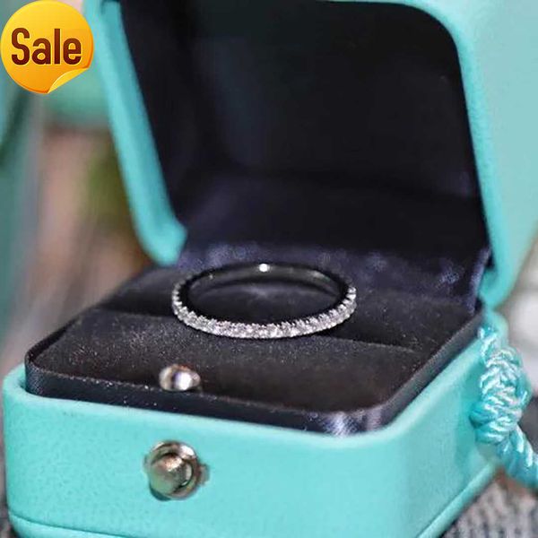 luxurys desingers ins ring simple design sense sterling silver ring ladies classic six-claw diamond rng simple rings birthday gift female ma
luxurys desingers ins ring simple design sense sterling silver ring ladies classic six-claw diamond rng simple rings birthday gift female ma
