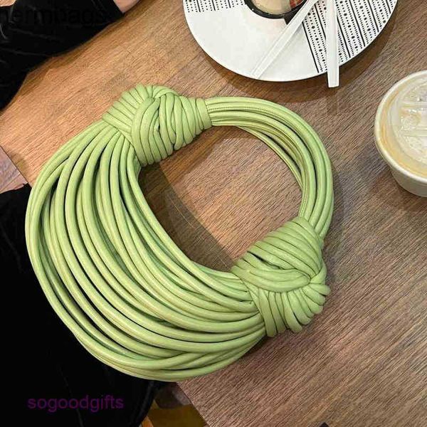 venetas style bag woven bottegaes noodle bags fashion shoulder hand handbags knotted women's leather 2023 large capacity commuter 5byh
venetas style bag woven bottegaes noodle bags fashion shoulder hand handbags knotted women's leather 2023 large capacity commuter 5byh