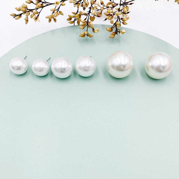 stud minar 2cm big simulated pearl earrings temperament simple personality white statement earrings korean earrings jewelry gift w0428, Golden;silver
stud minar 2cm big simulated pearl earrings temperament simple personality white statement earrings korean earrings jewelry gift w0428, Golden;silver