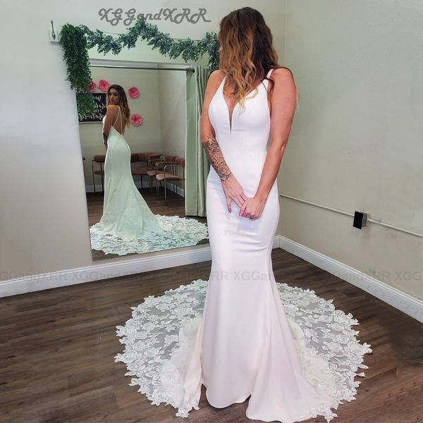 party dresses romantic v neck mermaid wedding dress 2023 spaghetti lace applique backless long bridal gown formal bride woman wear 230427, White;black
party dresses romantic v neck mermaid wedding dress 2023 spaghetti lace applique backless long bridal gown formal bride woman wear 230427, White;black