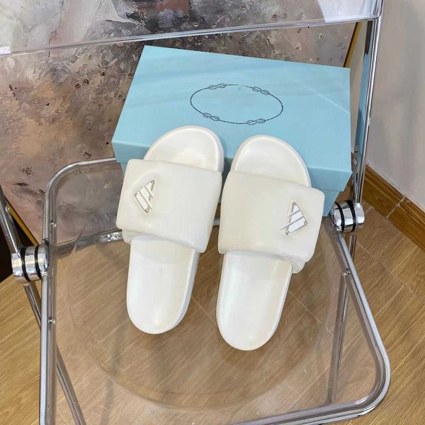 2023 7a designers slides womens slippers fashion luxurys floral slipper leather rubber flats sandals summer beach shoes loafers gear bottoms, Black
2023 7a designers slides womens slippers fashion luxurys floral slipper leather rubber flats sandals summer beach shoes loafers gear bottoms, Black