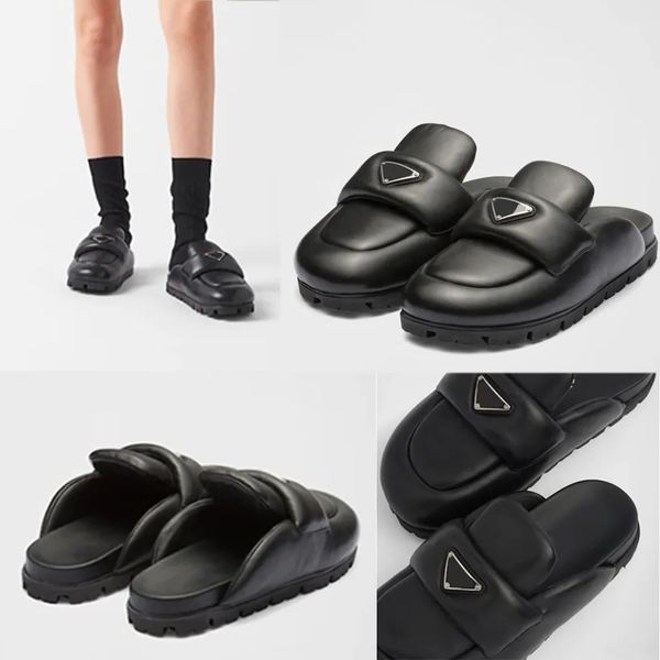 soft padded nappas leather sabots 2dl8 sandals mules enameled metal triangle logo lug tread sandals streamlined shoes easy to wear and take, Black
soft padded nappas leather sabots 2dl8 sandals mules enameled metal triangle logo lug tread sandals streamlined shoes easy to wear and take, Black