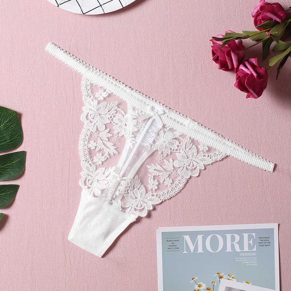 briefs panties gstring lace embroidered floral thong ladies panties mesh yarn perspective young women girls underwear t pants thongs j0426, Red;black
briefs panties gstring lace embroidered floral thong ladies panties mesh yarn perspective young women girls underwear t pants thongs j0426, Red;black