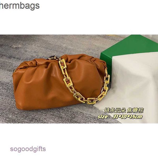 italy bag bottegas single thick messenger wrinkled venetas shoulder 2023 same summer chain designer cloud bags zipper underarm female x7we w
italy bag bottegas single thick messenger wrinkled venetas shoulder 2023 same summer chain designer cloud bags zipper underarm female x7we w