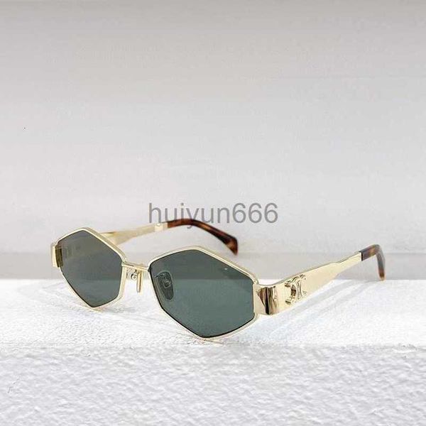 new womens sunglasses for men and women designer personality classic style uv protection sunglasses multifunctional glasses cl40236u, White;black
new womens sunglasses for men and women designer personality classic style uv protection sunglasses multifunctional glasses cl40236u, White;black